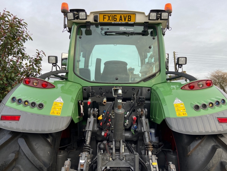 Fendt 724 Profi-Plus