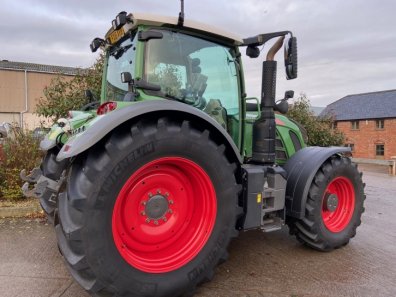 Fendt 724 Profi-Plus