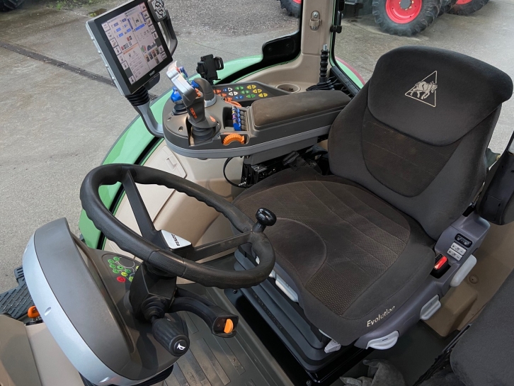 Fendt 724 Profi-Plus