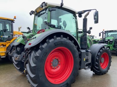 Fendt 724 Profi-Plus