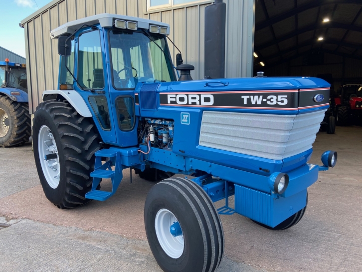 Ford TW35