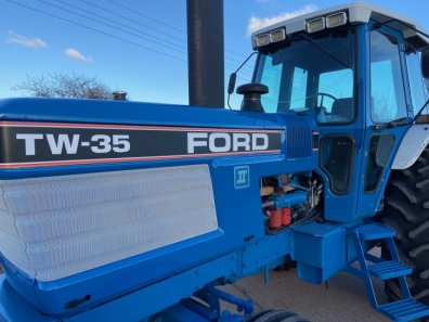 Ford TW35