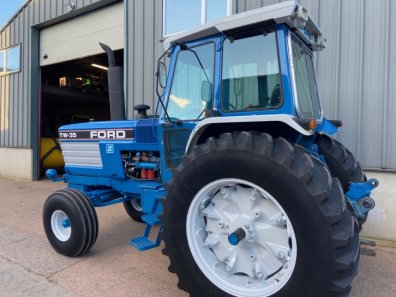 Ford TW35