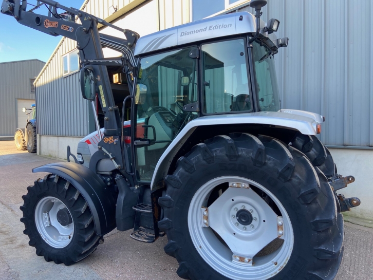 McCormick CX 105 Diamond Edition