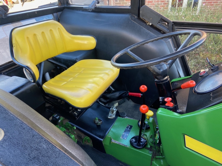 John Deere 1040
