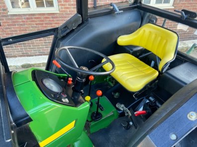 John Deere 1040