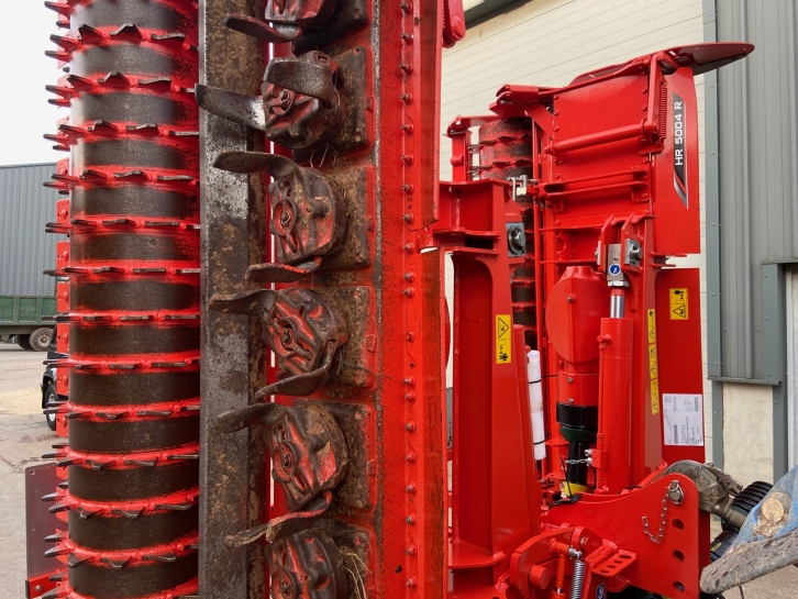 Kuhn HR 5004 power harrow