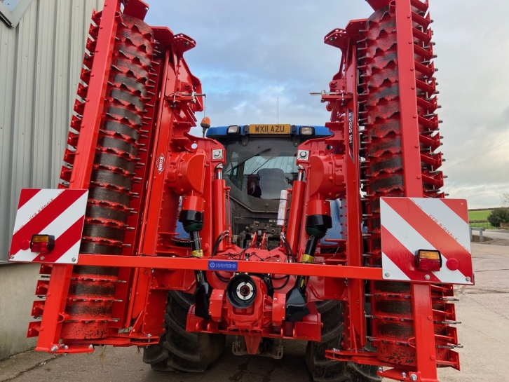 Kuhn HR 5004 power harrow