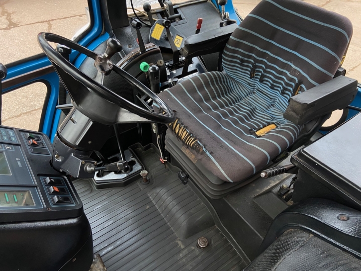 Ford 7810 II
