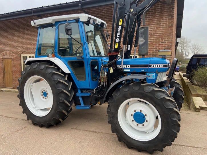 Ford 7810 II