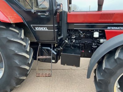 Case 1056XL