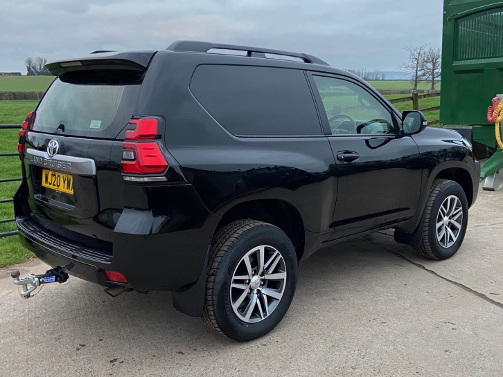 Toyota Landcruiser SWB commercial 2.8 diesel