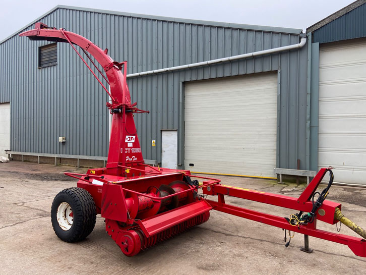 JF FCT 1050 Pro Tec trailed forager