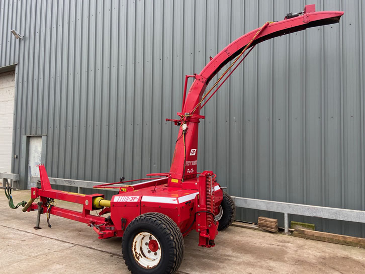 JF FCT 1050 Pro Tec trailed forager
