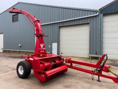 JF FCT 1050 Pro Tec trailed forager