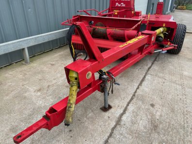 JF FCT 1050 Pro Tec trailed forager