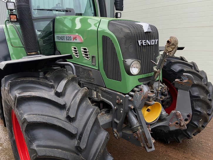 Fendt 820
