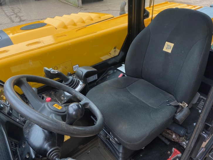 JCB 525-60 Hi-Vis telescopic