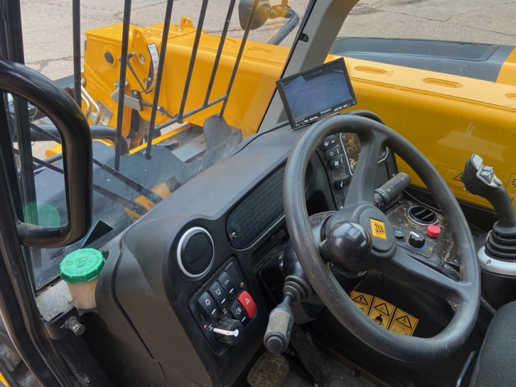JCB 525-60 Hi-Vis telescopic
