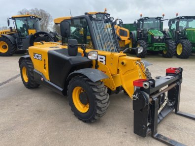 JCB 525-60 Hi-Vis telescopic