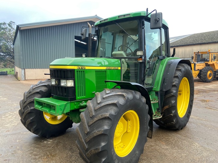 John Deere 6410