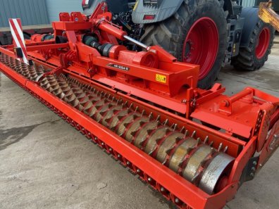 Kuhn HR6004 power harrow