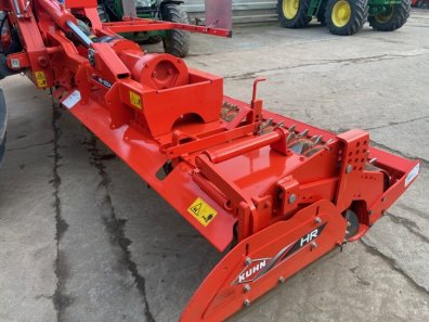 Kuhn HR6004 power harrow
