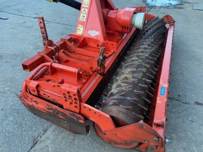 Kuhn HR 3003 power harrow