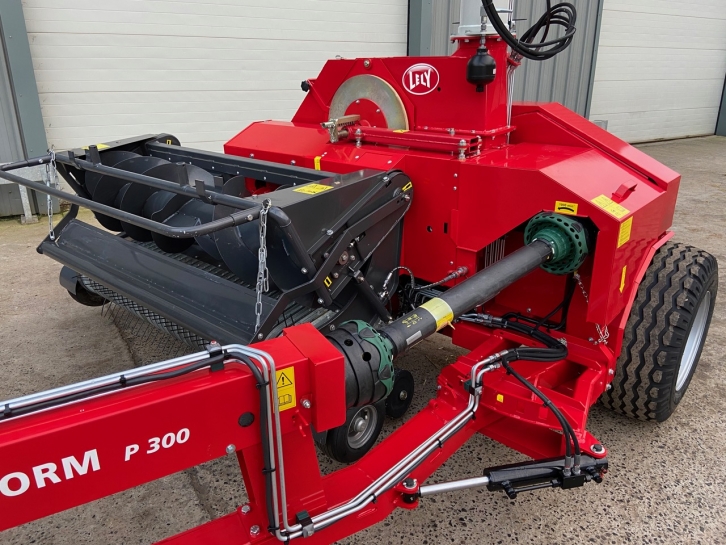 Lely Storm P300 treated forager