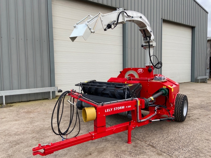 Lely Storm P300 treated forager
