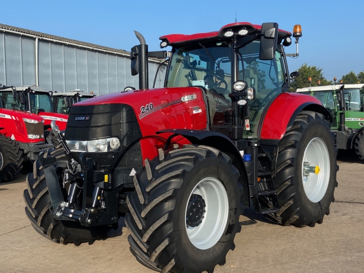 Case CVX 240