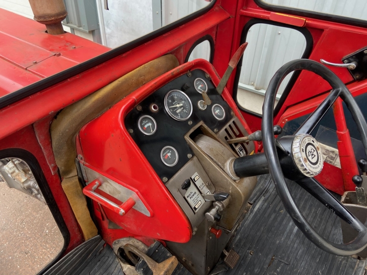 Massey Ferguson 1100