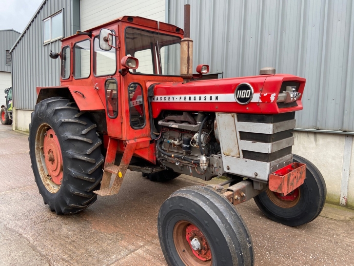 Massey Ferguson 1100