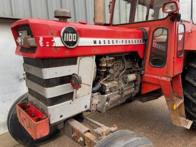 Massey Ferguson 1100