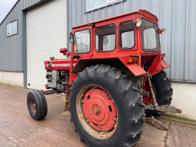 Massey Ferguson 1100
