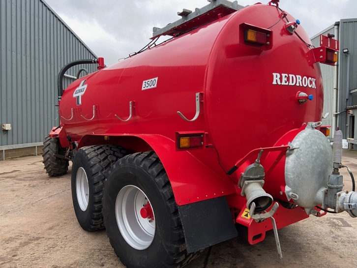 Redrock 3500 gallon tanker