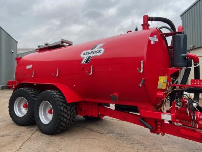 Redrock 3500 gallon tanker