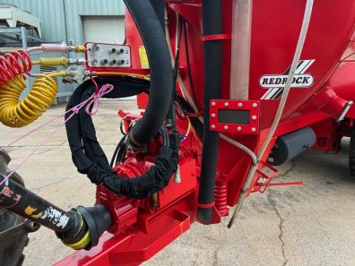 Redrock 3500 gallon tanker