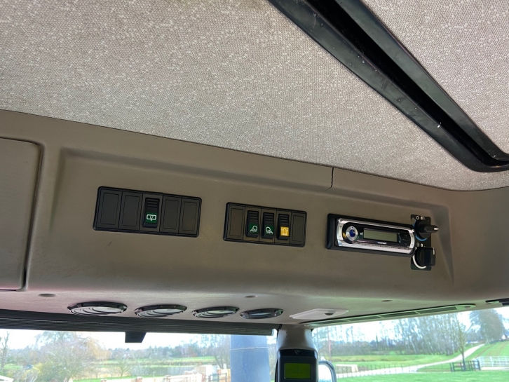Case CVX 170