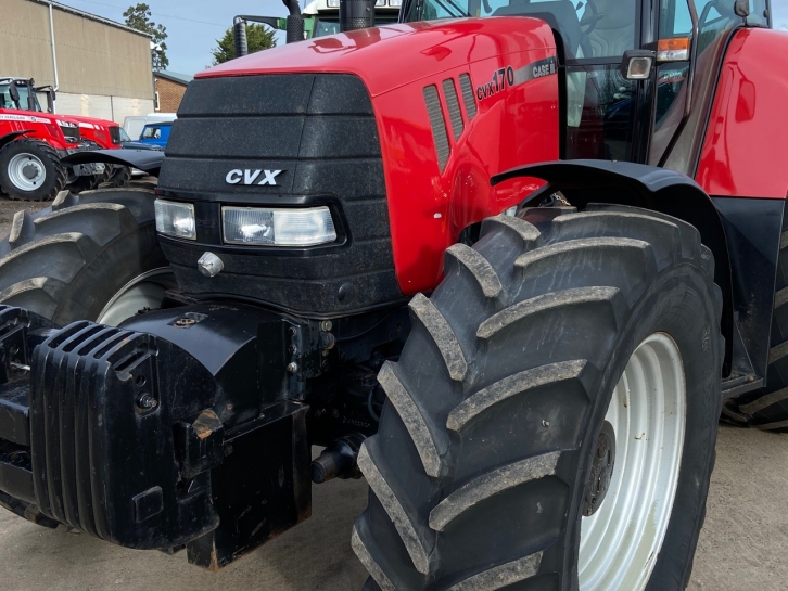 Case CVX 170