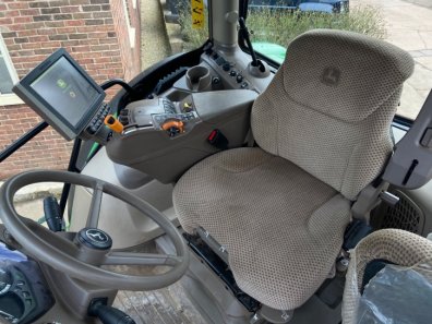John Deere 6155R