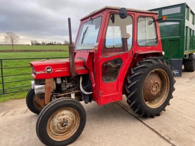 Massey Ferguson 148