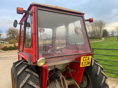 Massey Ferguson 148