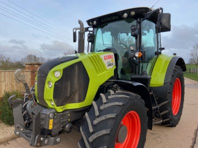 Claas Arion 530