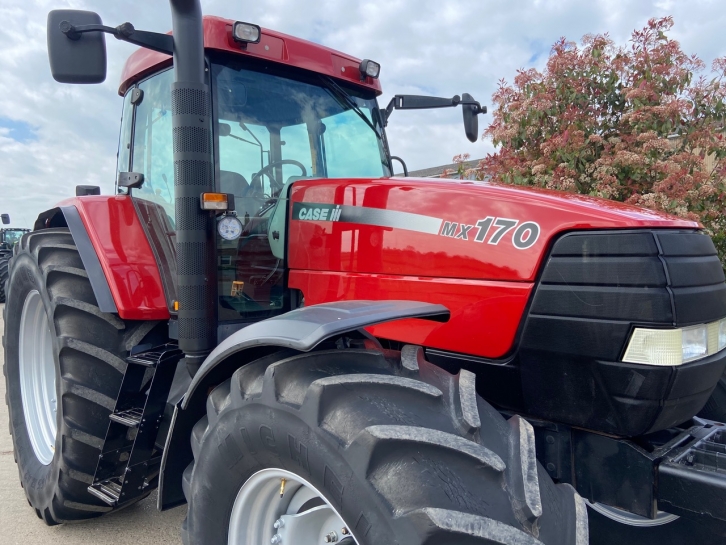 Case MX 170