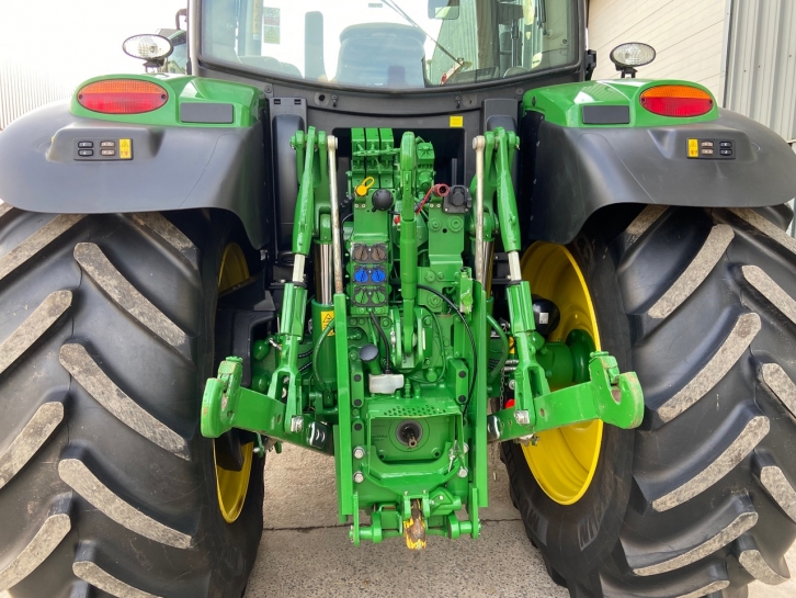 John Deere 6155R