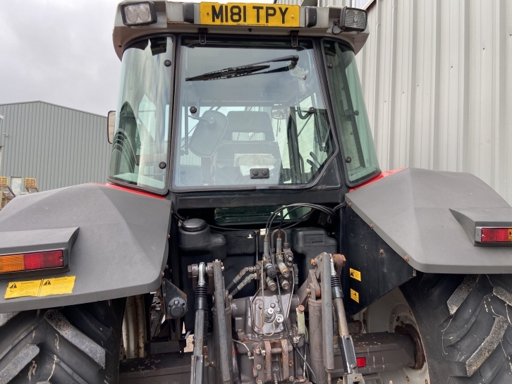 Massey Ferguson 6170