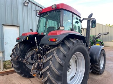 Case MX135
