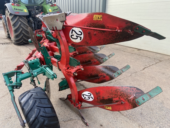 Kverneland EG 85/300 plough