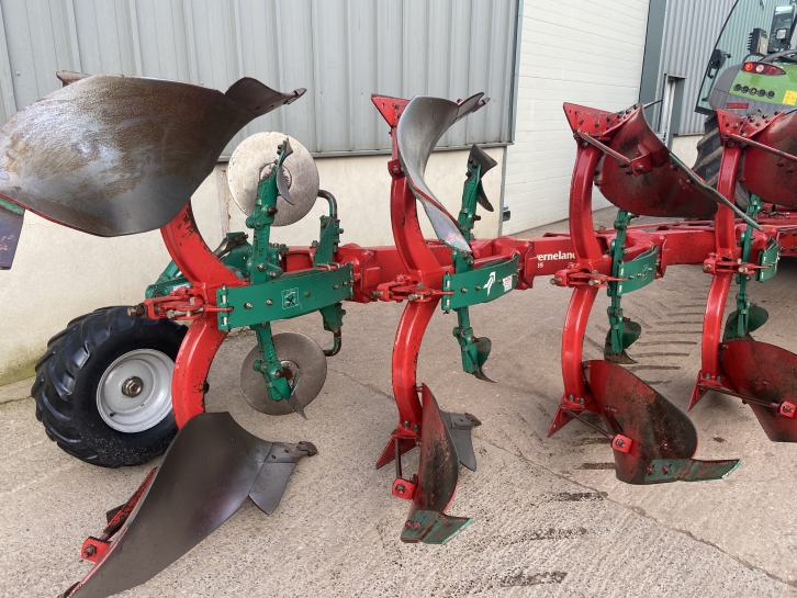 Kverneland EG 85/300 plough